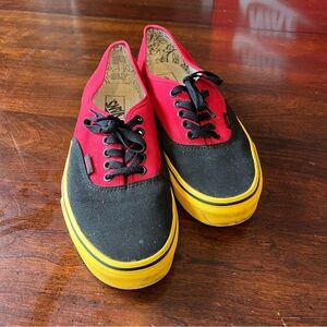 Vans Mickey Mouse Red
